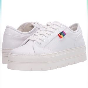 Katy Perry “The Cape” White Platform Sneakers